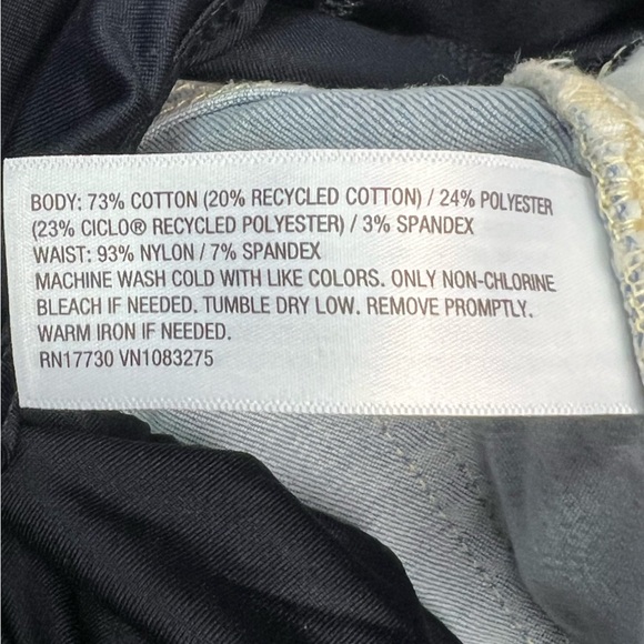 Isabel Maternity Super Stretch Blue Denim Midi Short Size 12 - Picture 5 of 5